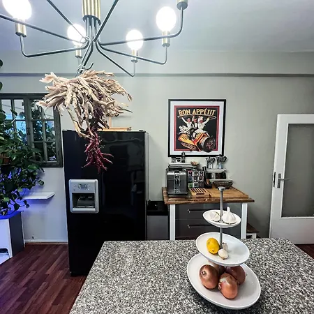 Big, And Charming On Schaafenstrasse