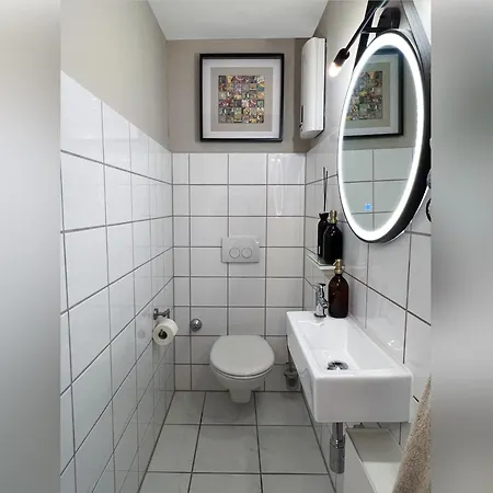 Apartamento Big, And Charming On Schaafenstrasse Colonia