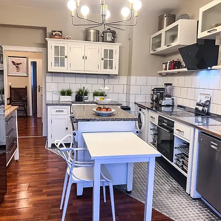 Big, And Charming On Schaafenstrasse