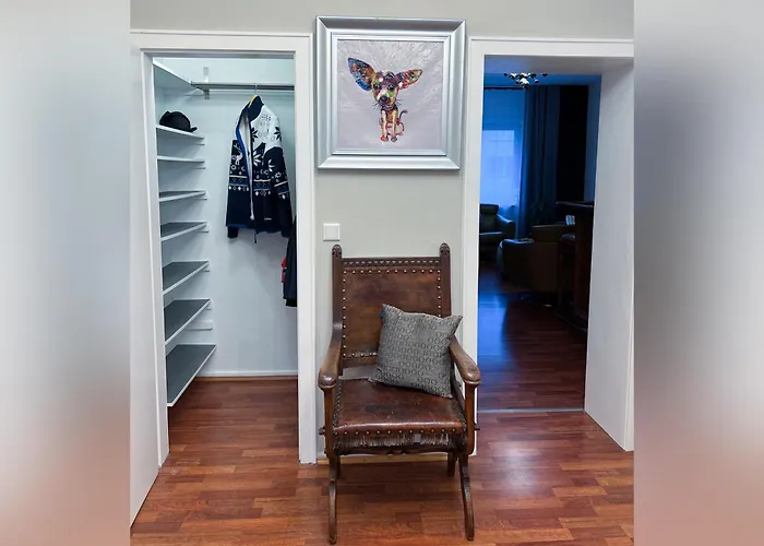 Big, And Charming On Schaafenstrasse Apartamento Colonia